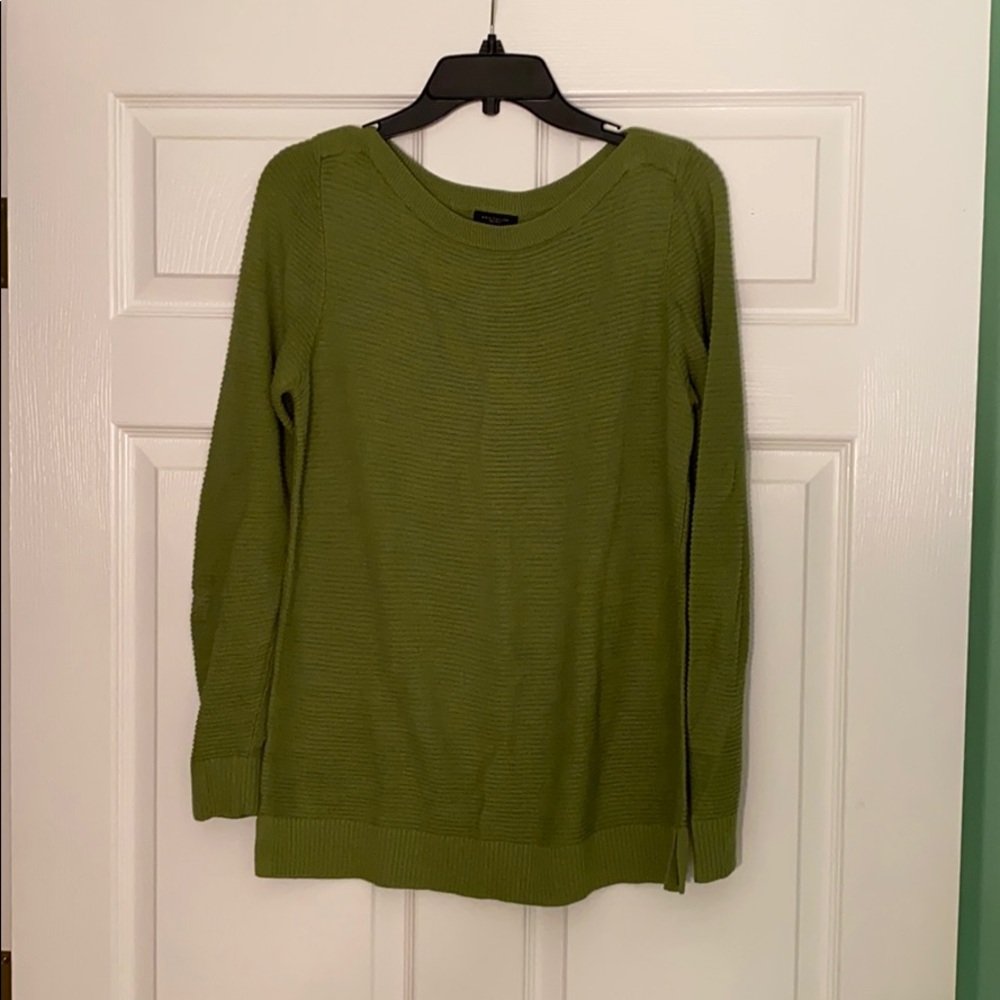 Anne taylor green sweater